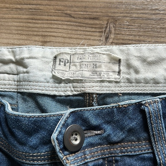 Y2K- low rise free people flared jeans - Picture 4 of 6